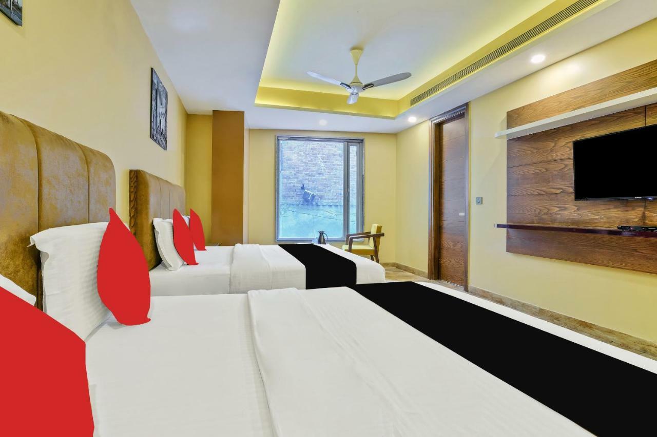 ניו דלהי Hotel Nitya Maharani מראה חיצוני תמונה